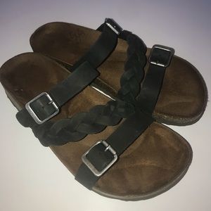 white mountain huntington flat sandal